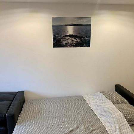 Grand Studio Standing Avec Terrasse Et Parking Sainte-Maxime Exteriör bild